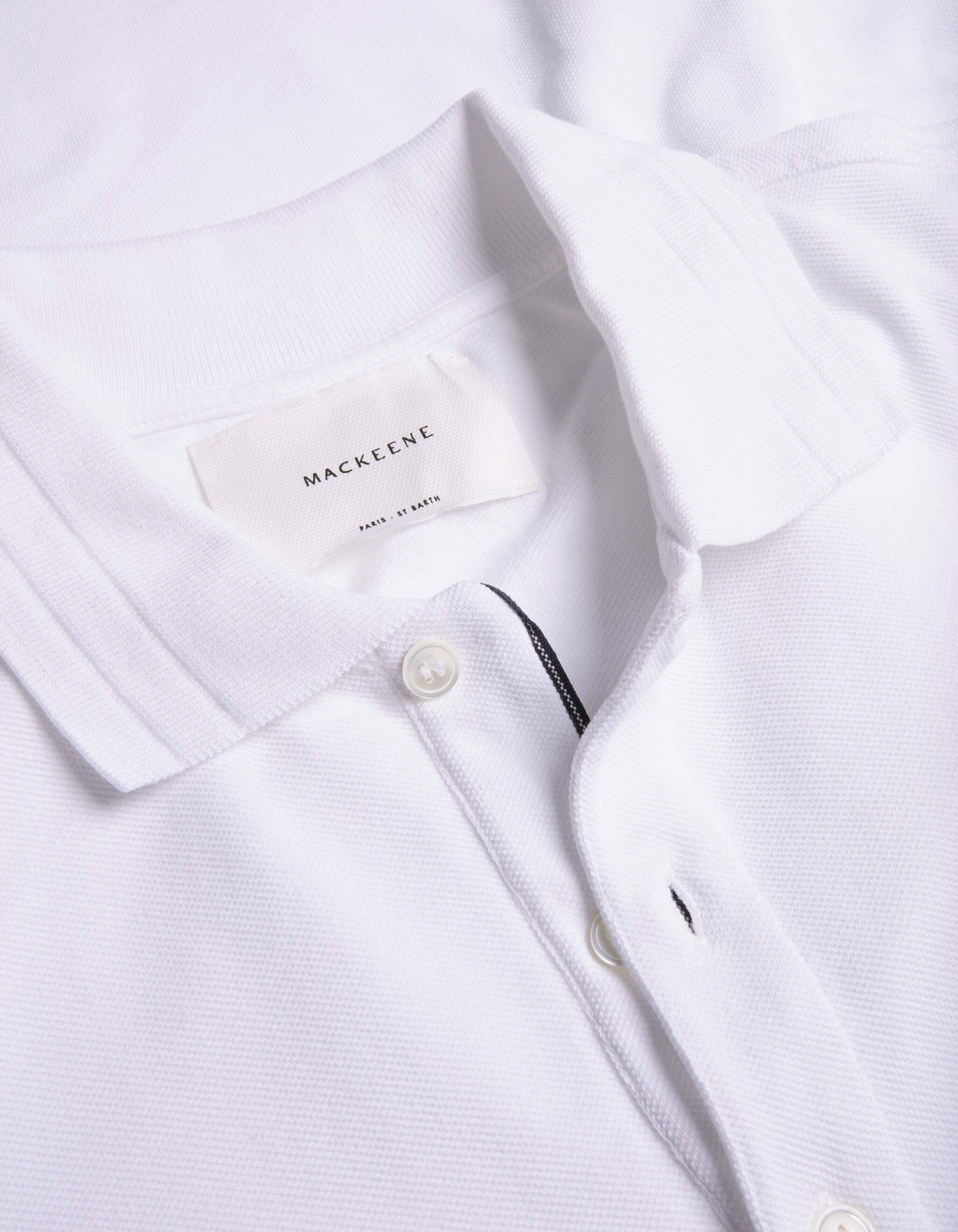 Pedro - 06. White Pedro - 06. White Polos - Pedro MACKEENE